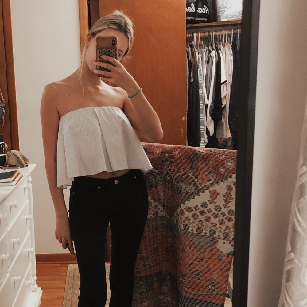 Aritzia Babaton Eckerd Top / strapless pinstripe